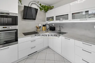 Byty na predaj 2-izbový, Bratislava-Dúbravka · €264 900