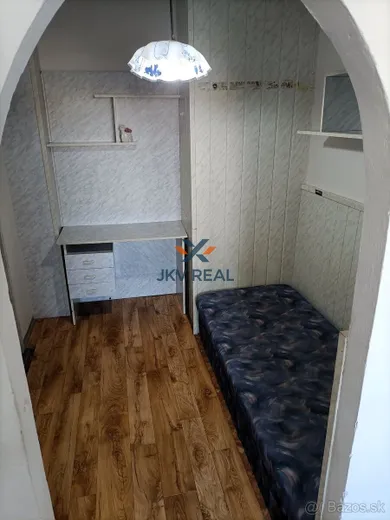Na predaj 3-izbový byt, 69 m², Humenné