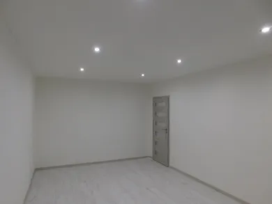 Na predaj 3-izbový byt, 84 m², Komárno, Rákócziho ul.