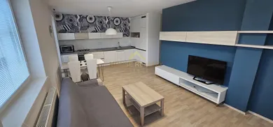 Byty na prenájom 2-izbový, Bratislava-Dúbravka · €620