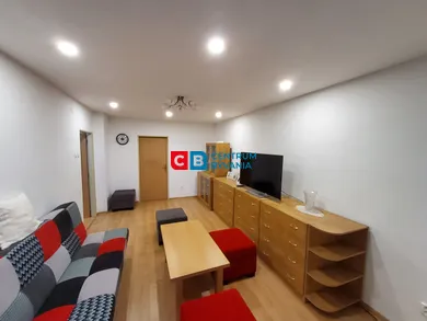 Na predaj 3-izbový byt, 73 m², Nemšová, Trenčianská
