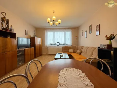 Byty na predaj 3-izbový, Levice · €117 000