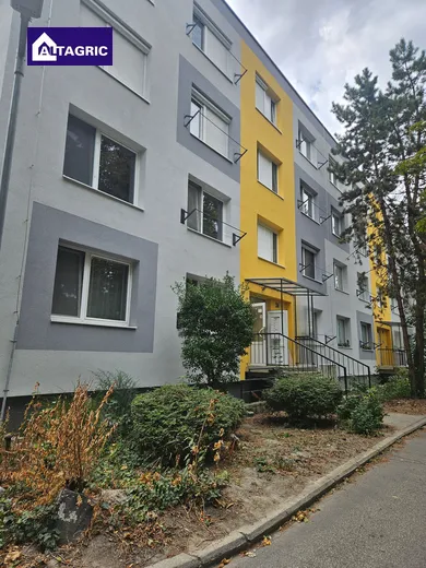 Mieszkania na sprzedaż, 2-pokojowe, Komárno · €79 000