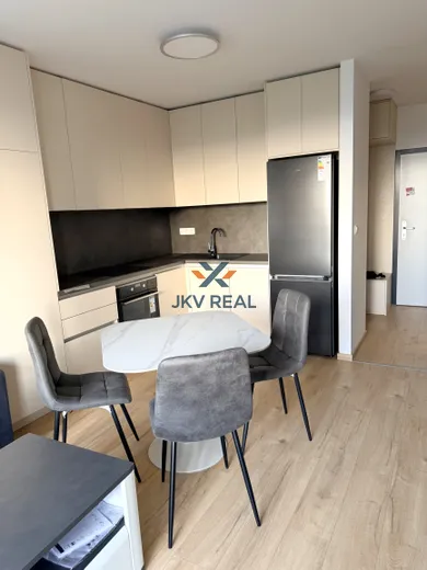 Byty na prenájom 2-izbový, Trnava · €720