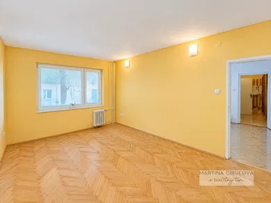 Na predaj 2-izbový byt, 59 m², Banská Bystrica, Družby