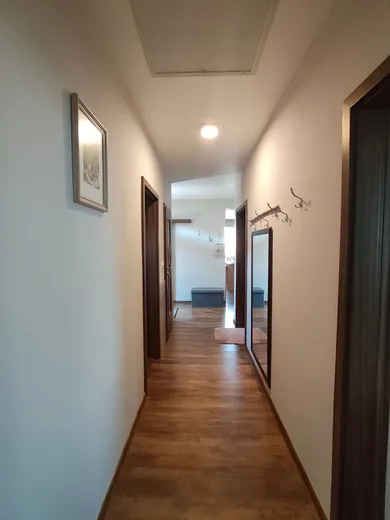 Na predaj 4-izbový dom, 107 m², Lakšárska Nová Ves
