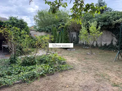 Na predaj dom, 65 m², Stupava