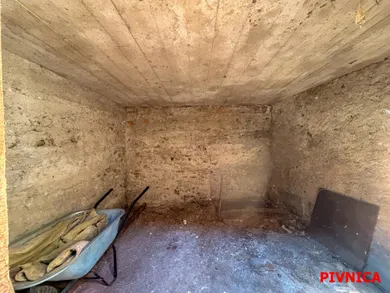 Na predaj dom v Žarnovica · €58 000 · Pôvodný stav