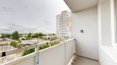 Mieszkania na wynajem, 3-pokojowe, Trnava · €300