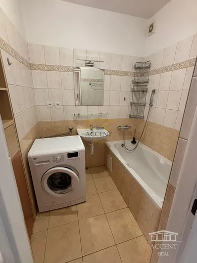 Na predaj 2-izbový byt, 53 m², Trenčín
