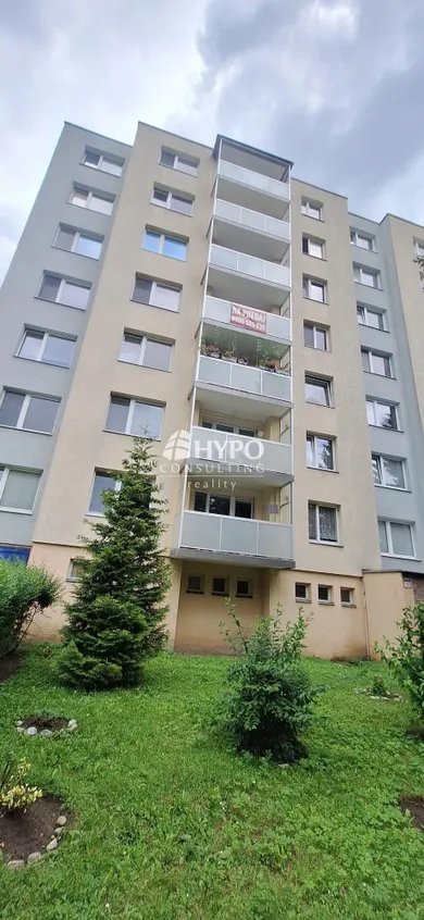 Na predaj 3-izbový byt, 85 m², Vrútky, M.R.Štefanika 12, Vrútky