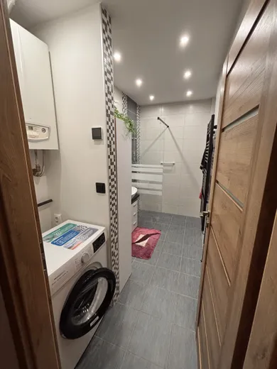 Na prenájom 3-izbový byt, 98 m², Bratislava-Ružinov, Stodolova