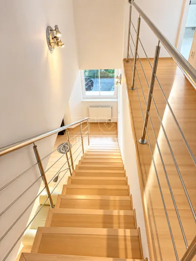 Na predaj 4-izbový byt, 139 m², Bratislava-Vrakuňa