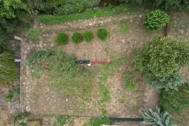 Na predaj pozemok, 464 m², Dlhá