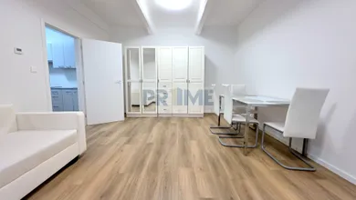 Kiadó lakások, 2-szobás, Bratislava-Staré Mesto · €700