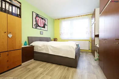 Na predaj 2-izbový byt, 67 m², Bánovce nad Bebravou, Vystrkov