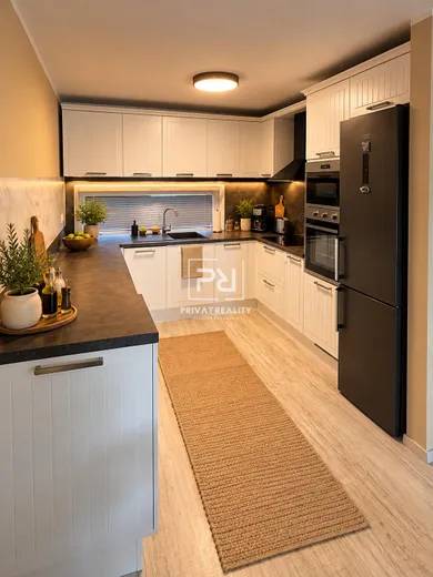 Na predaj 4-izbový dom, 147 m², Horná Potôň, -