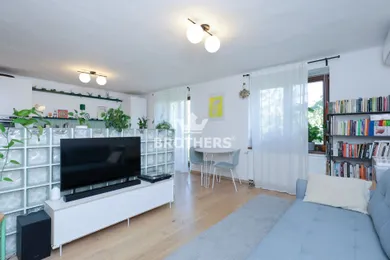 Kiadó lakások, 2-szobás, Bratislava-Rača · €750