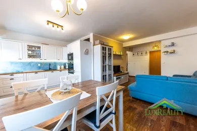 Na predaj 3-izbový byt, 63 m², Trnava, Ulica Jána Bottu