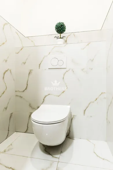 Na prenájom komerčné, 15 m², Bratislava-Ružinov, Trnavská cesta