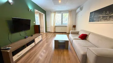 Na prenájom 3-izbový byt, 81 m², Levice, Tekovská ul.