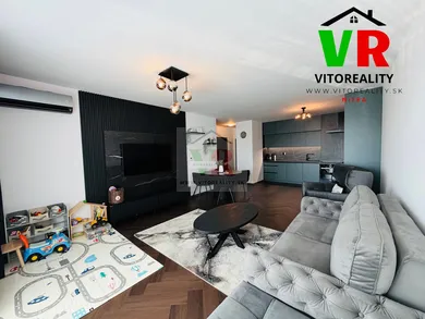 Na predaj 2-izbový byt, 56 m², Nitra, Piesková
