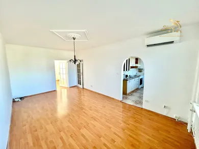 Na predaj 3-izbový byt, 72 m², Partizánske