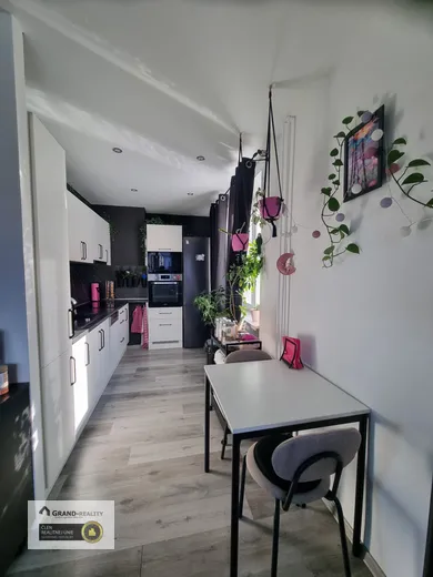 Na predaj 2-izbový byt, 54 m², Holíč, M. Nešpora