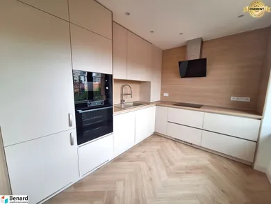 Na prenájom 2-izbový byt, 66 m², Prešov, Pavlovičovo námestie