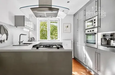 Na prenájom 2-izbový byt, 80 m², Bratislava-Ružinov, Košická