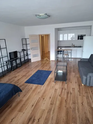 Apartments for rent, 1-room in Bratislava-Petržalka · €830