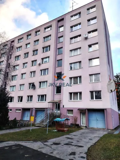 Na predaj byt v Handlová · €74 000 · Čiastočná rekonštrukcia