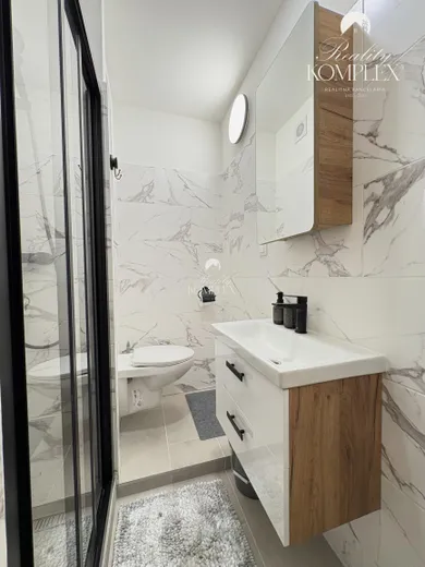 Na prenájom 1-izbový byt, 21 m², Komárno