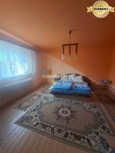Na predaj 1-izbový dom, 176 m², Iža
