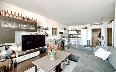 Byty na prenájom 2-izbový, Bratislava-Petržalka · €650
