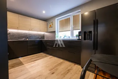 Na predaj 10-izbový dom, 766 m², Košická Polianka