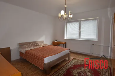 Na prenájom 3-izbový byt, 93 m², Sereď, Šintavská
