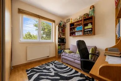 Na predaj 3-izbový byt, 80 m², Bratislava-Rača, Hubeného