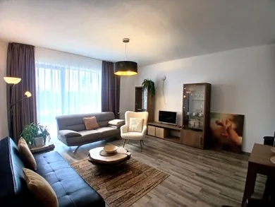 Byty na prenájom 3-izbový, Poprad · €770