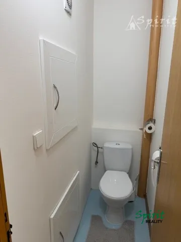 Na predaj 4-izbový byt, 92 m², Bratislava-Petržalka
