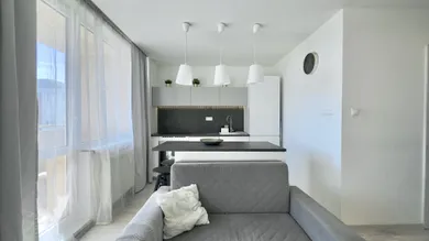 Byty na prenájom 1-izbový, Trnava · €600