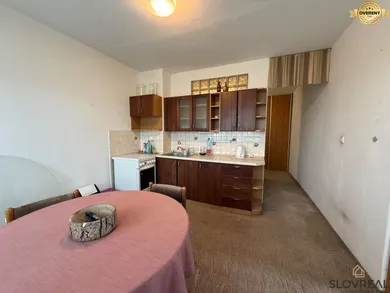 Eladó lakások, 2-szobás, Hriňová · €79 999