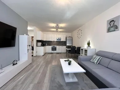 Byty na prenájom 2-izbový, Malacky · €690
