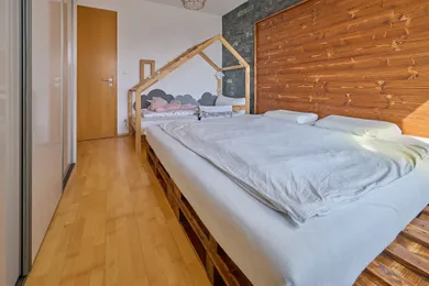 Na predaj byt v Bratislava-Nové Mesto · €319 000 · Novostavba