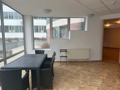 Na prenájom objekt v Bratislava-Ružinov · €1 643 · Dokončené