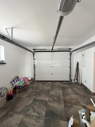 Na predaj 5-izbový dom, 700 m², Šamorín