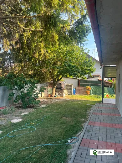 Na prenájom dom, 110 m², Medveďov