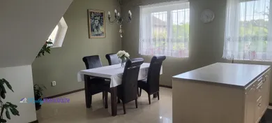 Na predaj dom, 300 m², Patince, Hlavná