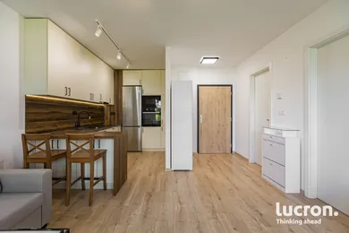 Na prenájom 2-izbový byt, 41 m², Trnava, Ulica Veterná