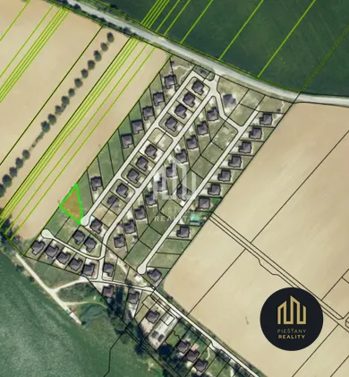 Na predaj pozemok, 703 m², Piešťany